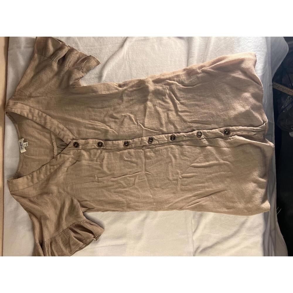 Umgee Casual Button-Front Dress with Ruffle Sleeves. size s